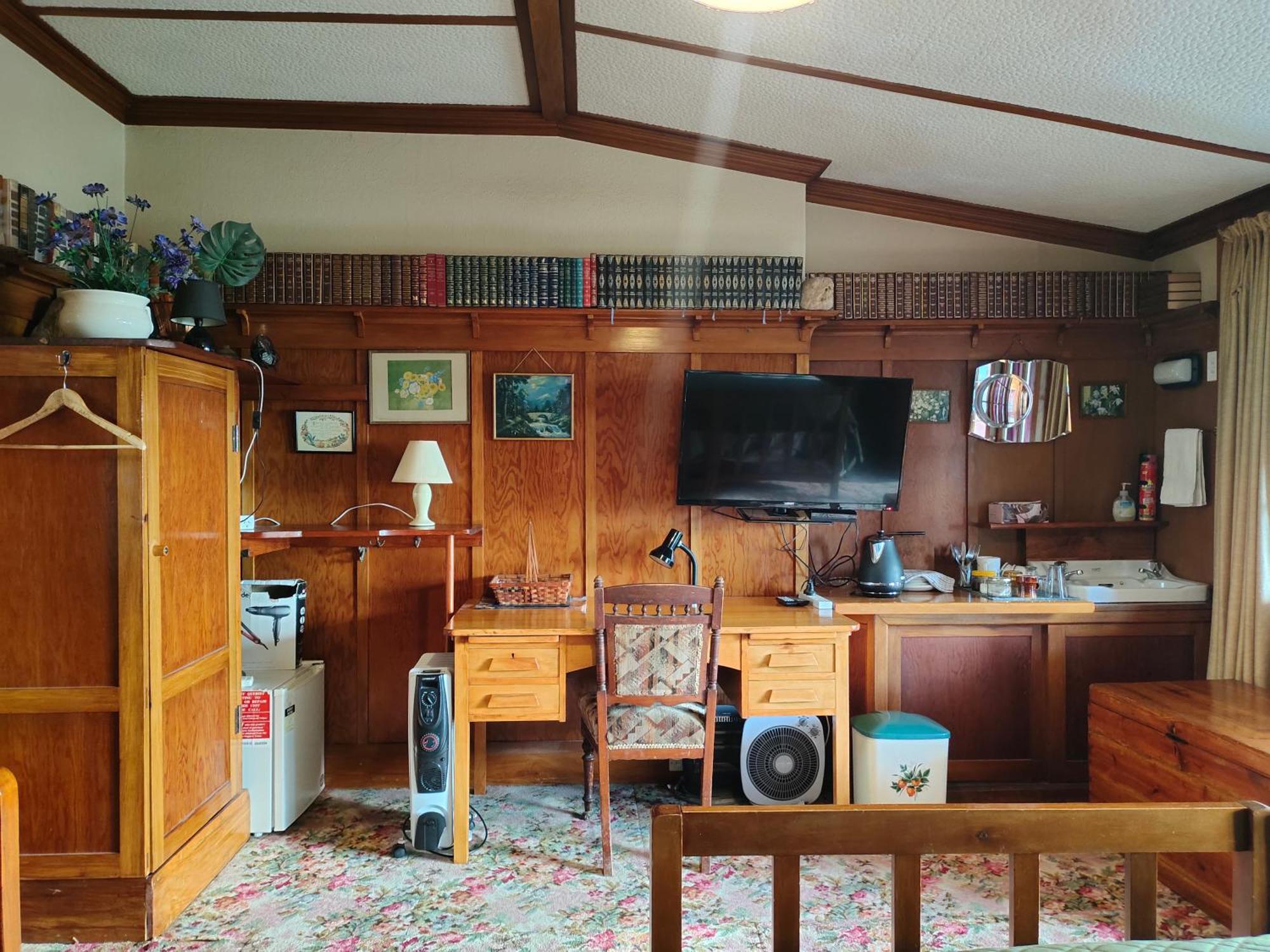 Federation House Gasthof 3*